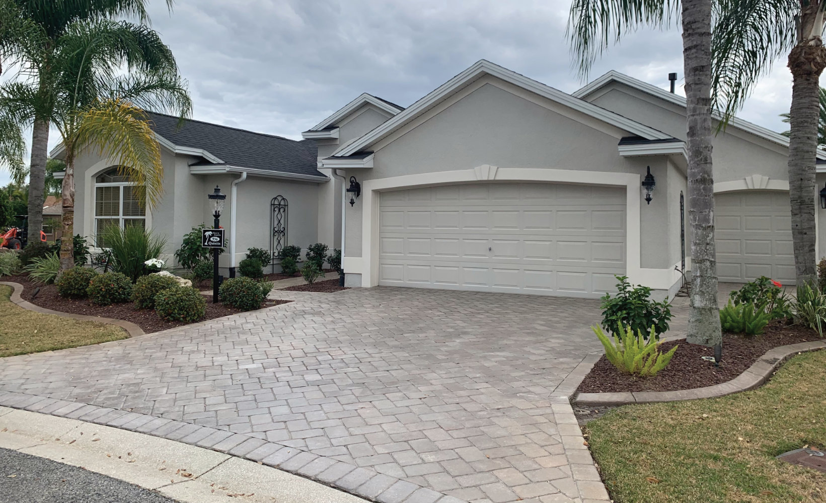 936 Mayo Ct – paved front with garage